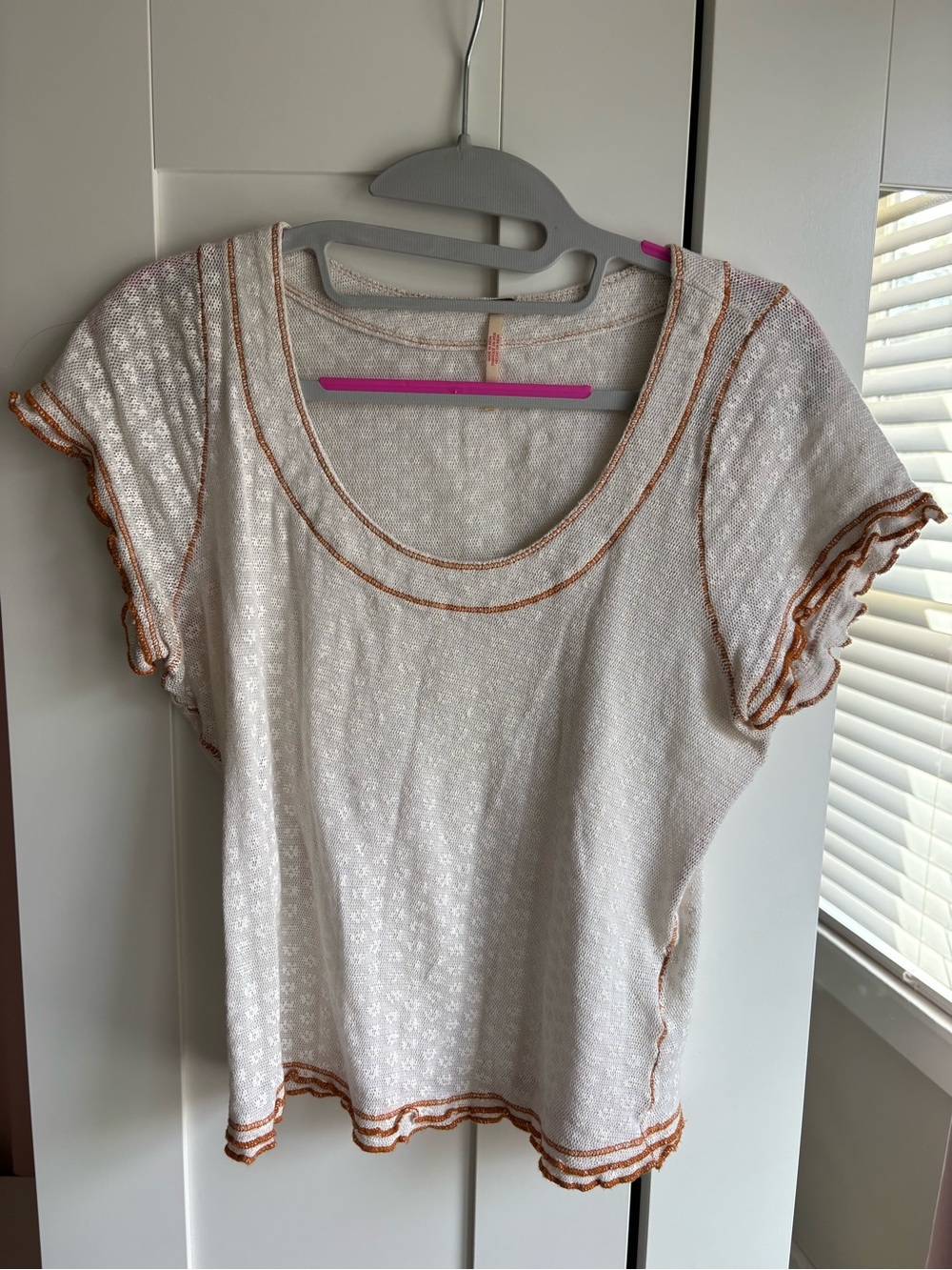 Abercrombie & Fitch Cream Short Sleeve Scoop Neck Top with Orange Trim